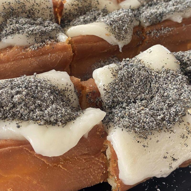 Black Sesame Dough Stick